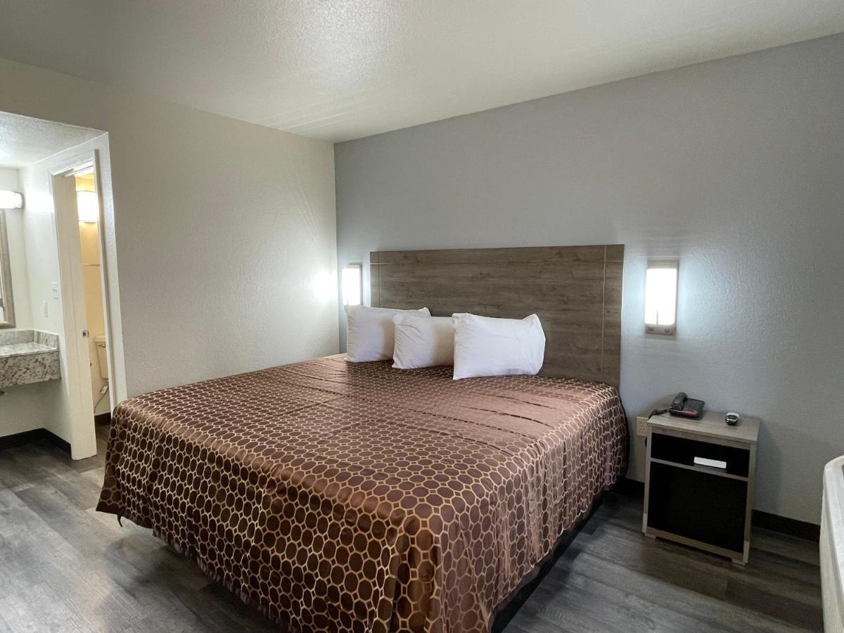 Masters Inn Atlanta - Doraville At I-85 & 285 Екстериор снимка