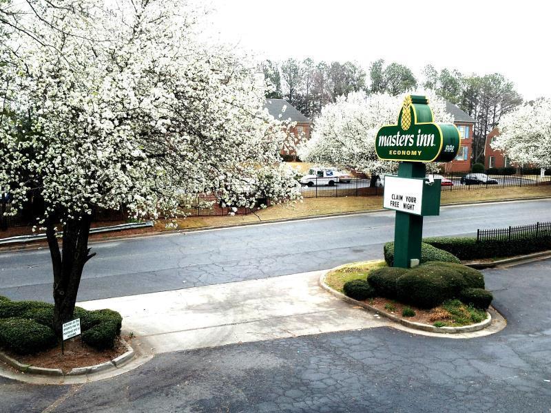 Masters Inn Atlanta - Doraville At I-85 & 285 Екстериор снимка