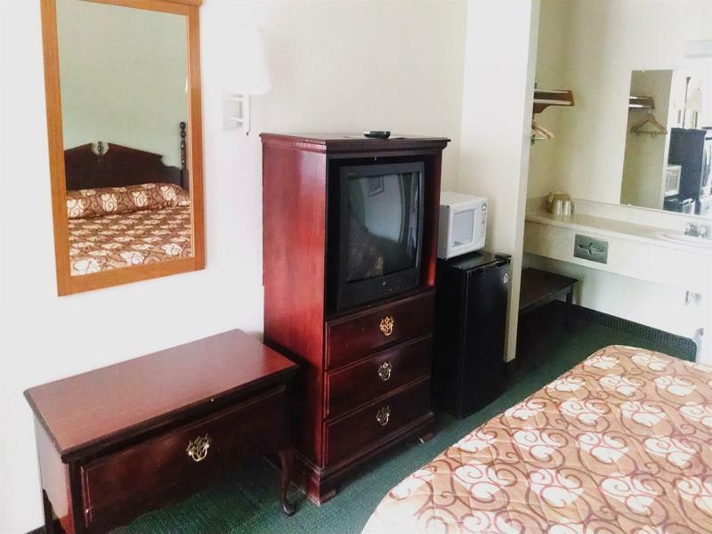 Masters Inn Atlanta - Doraville At I-85 & 285 Екстериор снимка